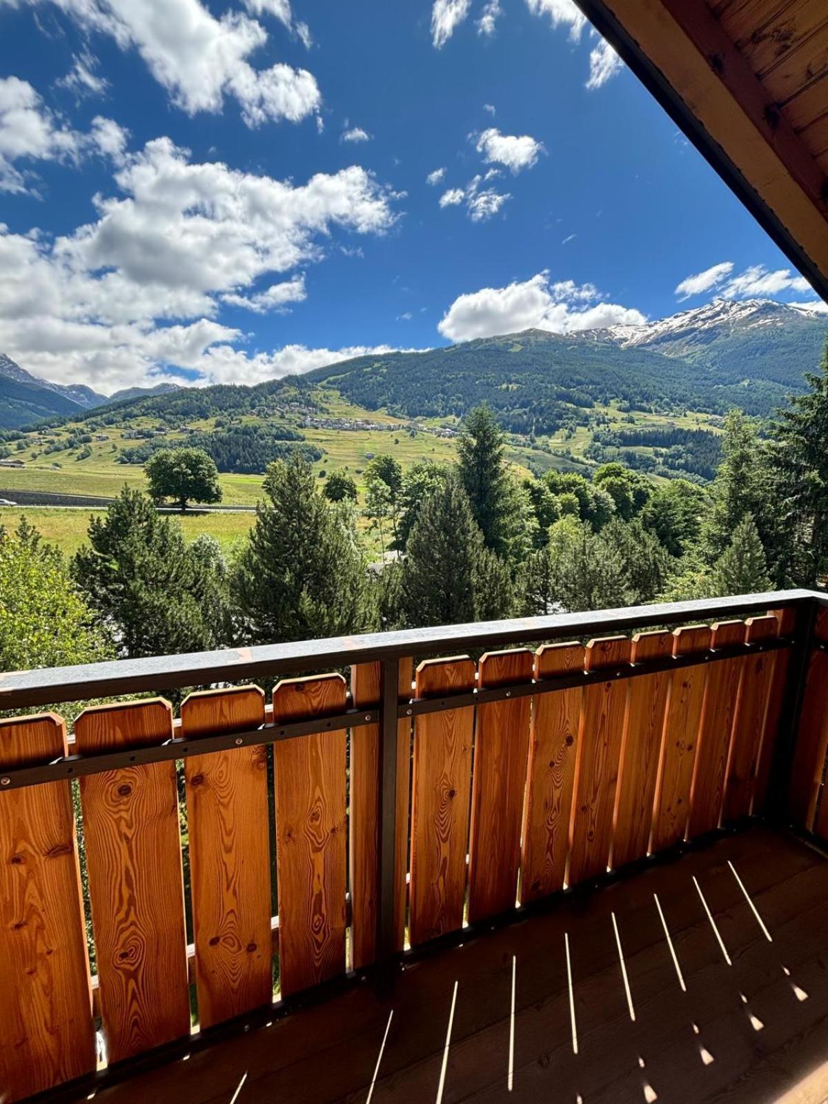 La Casa Di Armando Aparthotel Bormio Exteriör bild