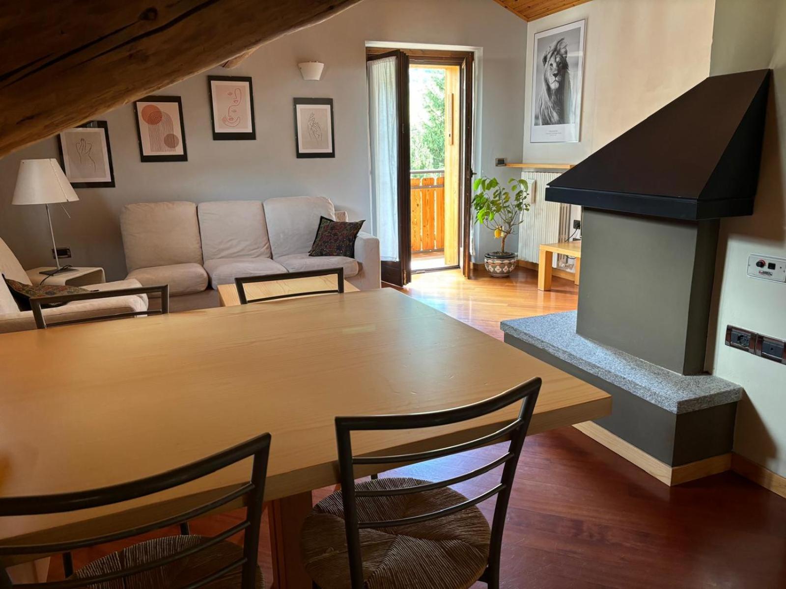 La Casa Di Armando Aparthotel Bormio Exteriör bild