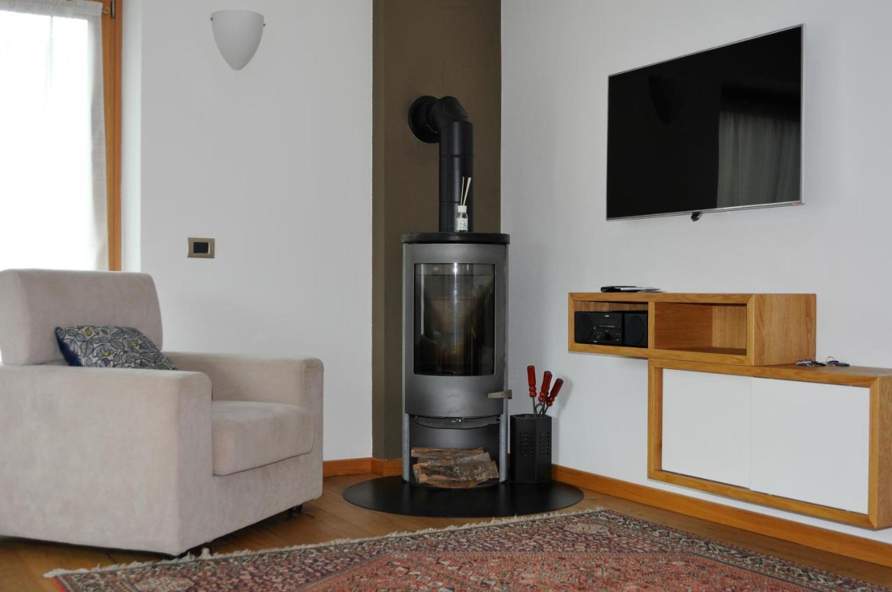 La Casa Di Armando Aparthotel Bormio Exteriör bild